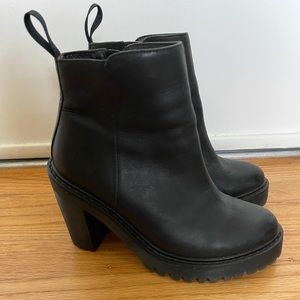 Dr. Marten Magdalena ankle boot